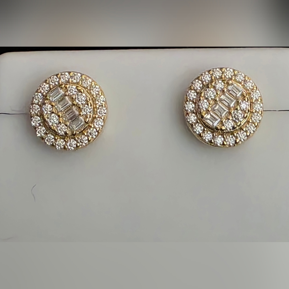 1.00CT VVS D Moissanite Round Halo Stud Earrings | 925 SS | Yellow Gold Plated
